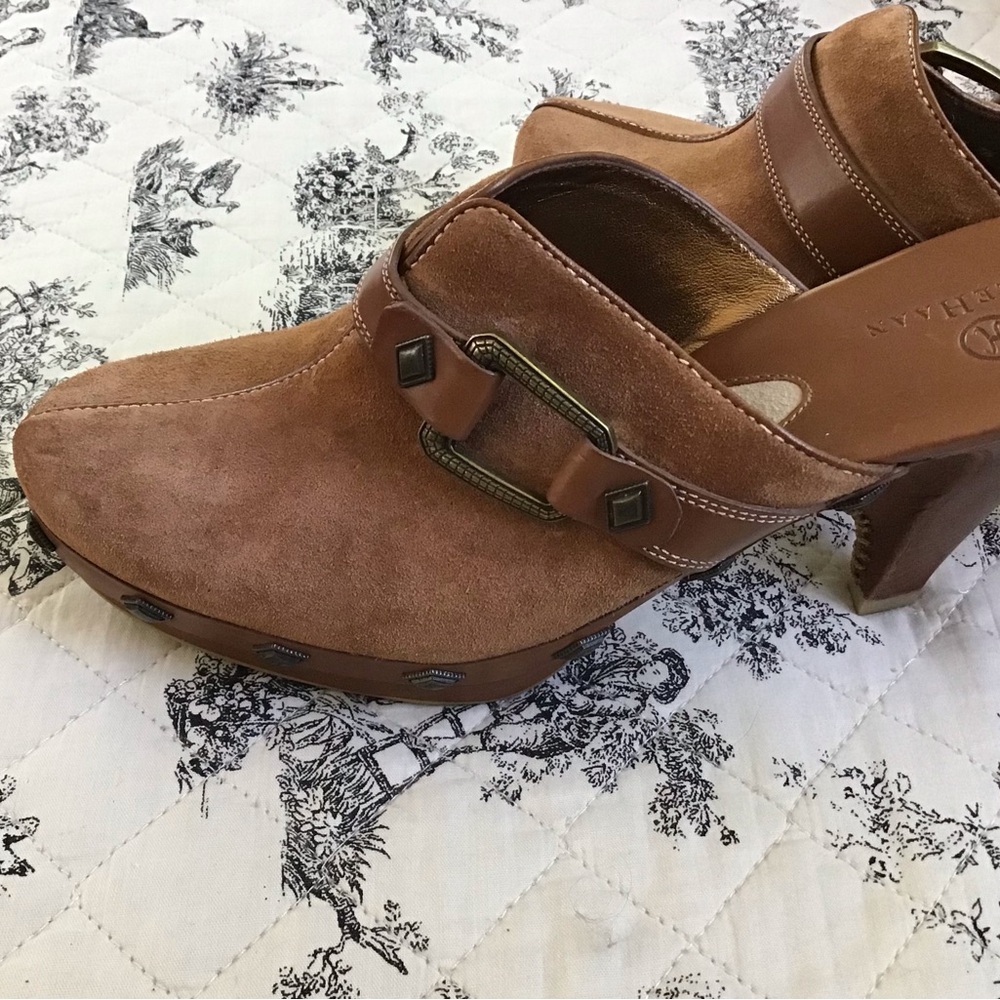 Authentic!* New* Cole Haan couture suede leather, high end mules/clog! - Picture 12 of 12